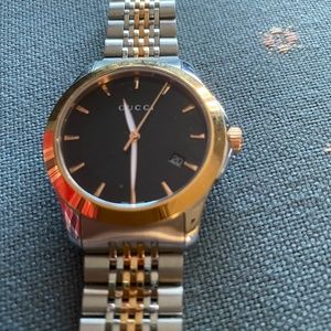 Gucci Two Tone Men’s Watch
